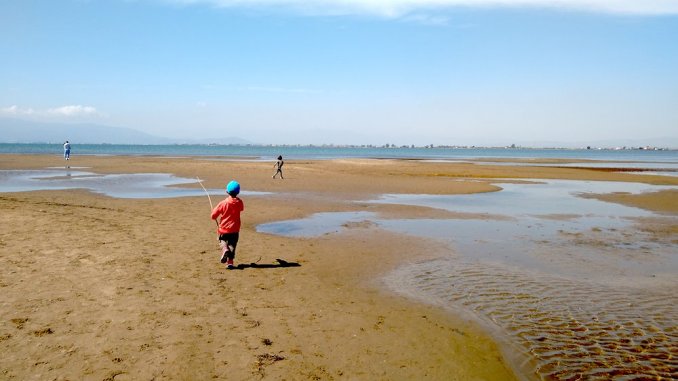 platja trabucador delta de l'ebre amb nens